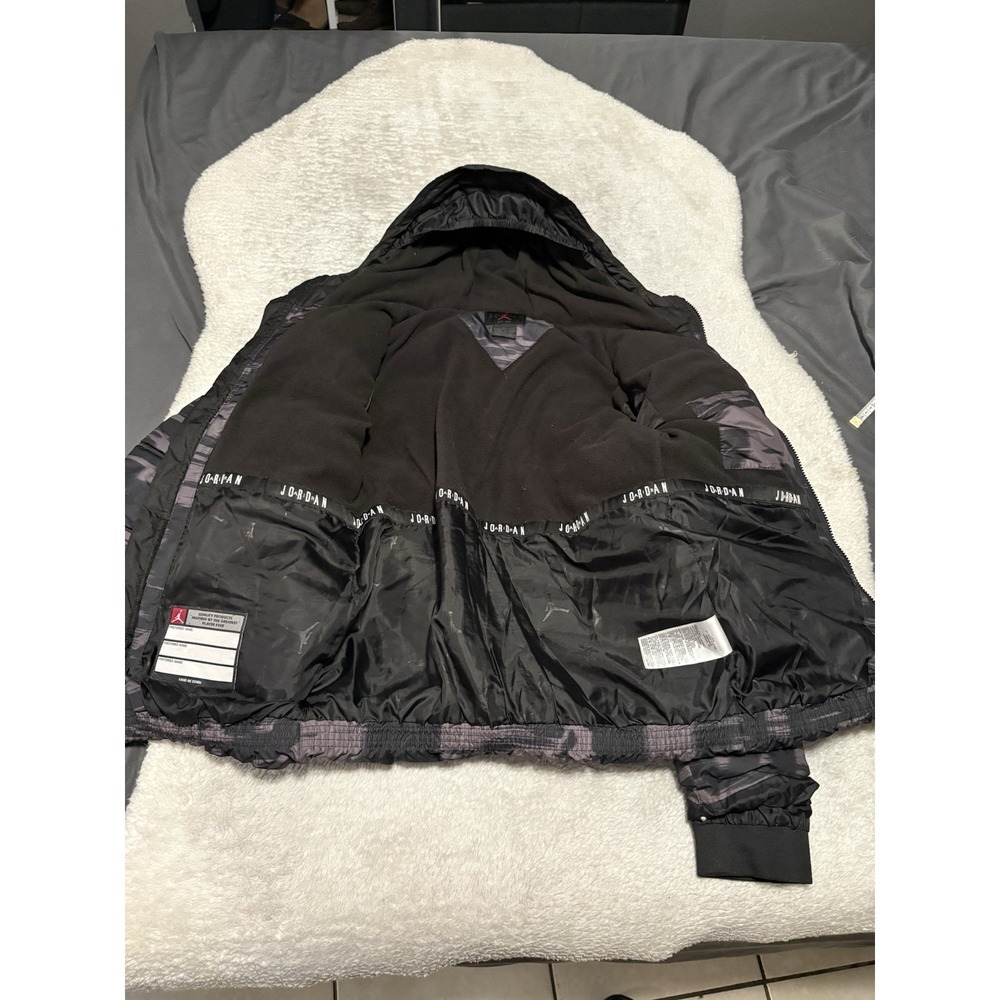 Jordan Nike Boys Large Puffer Camo Zip Hooded Jacket READ - Picture 4 of 8